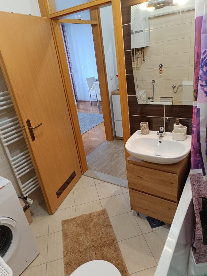 Gospić Apartman Ante מראה חיצוני תמונה