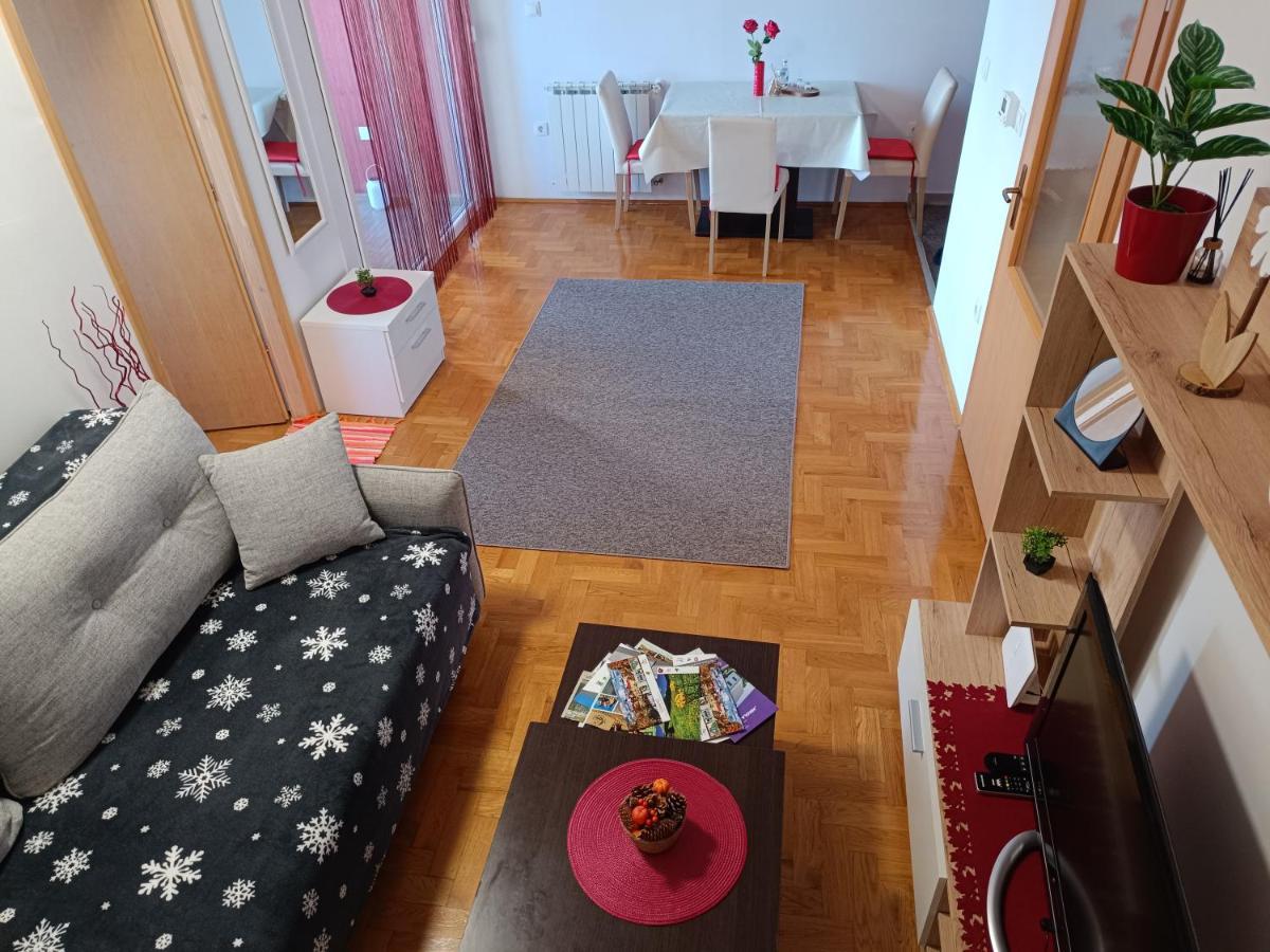 Gospić Apartman Ante מראה חיצוני תמונה